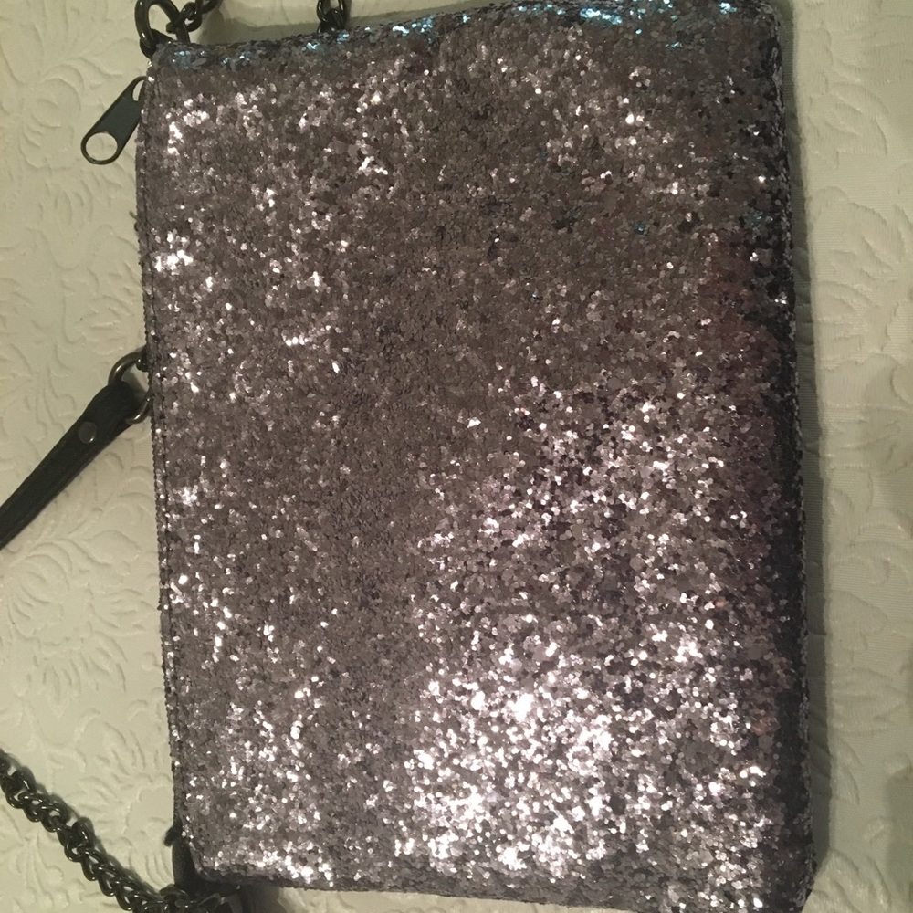 ๐ Sparkly Purse ๐ - Picture 3 of 4